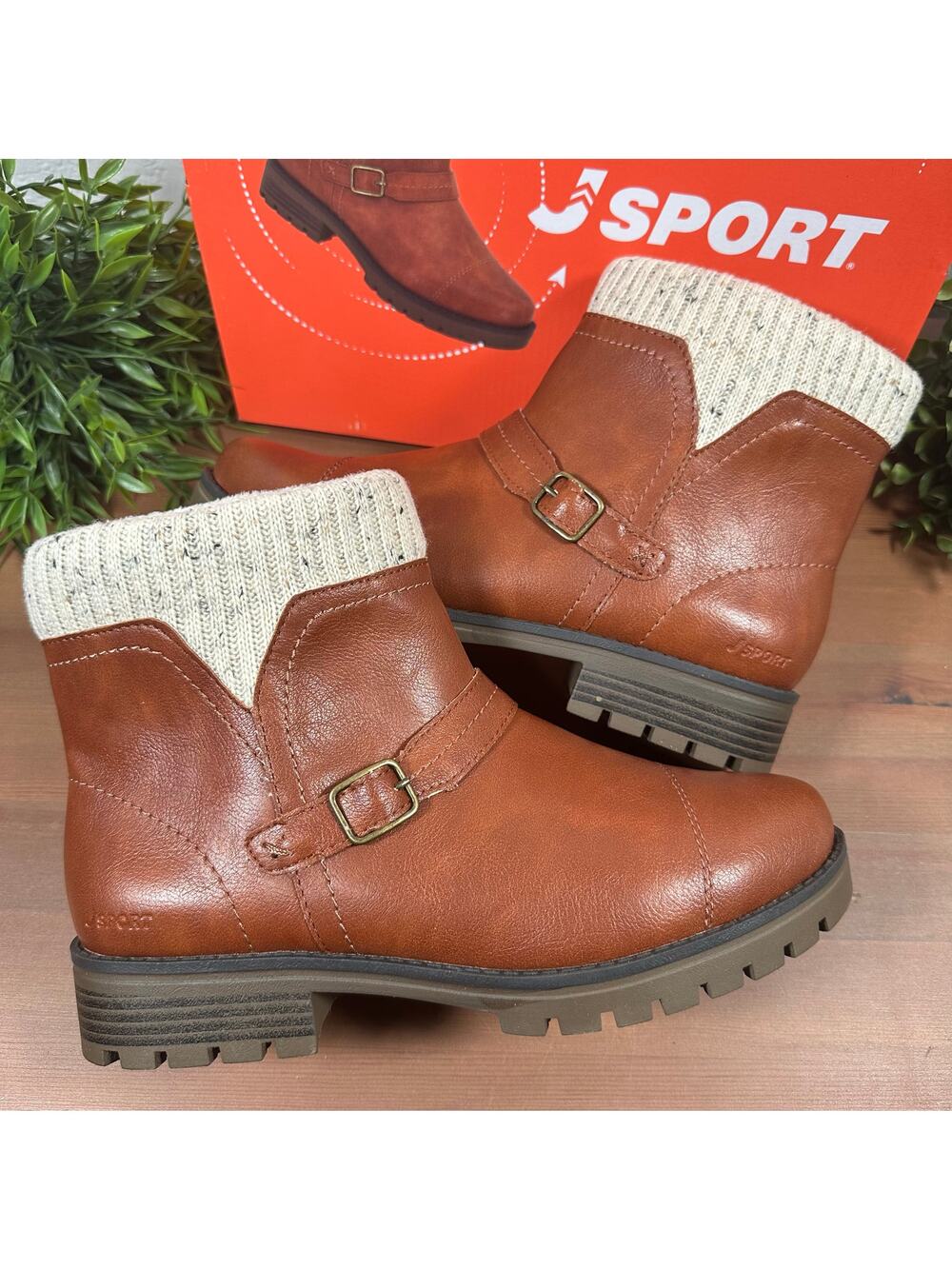 J Sport Women's Violet Brown Boots Size 7‎